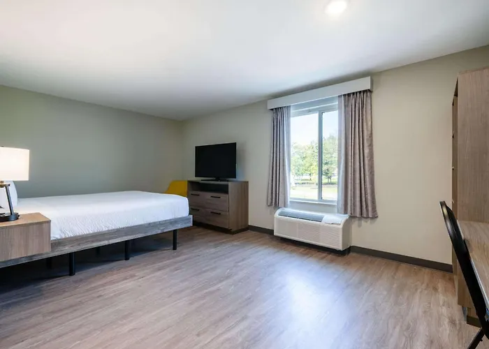 Echo Suites Extended Stay By Wyndham Indianapolis Ameriplex